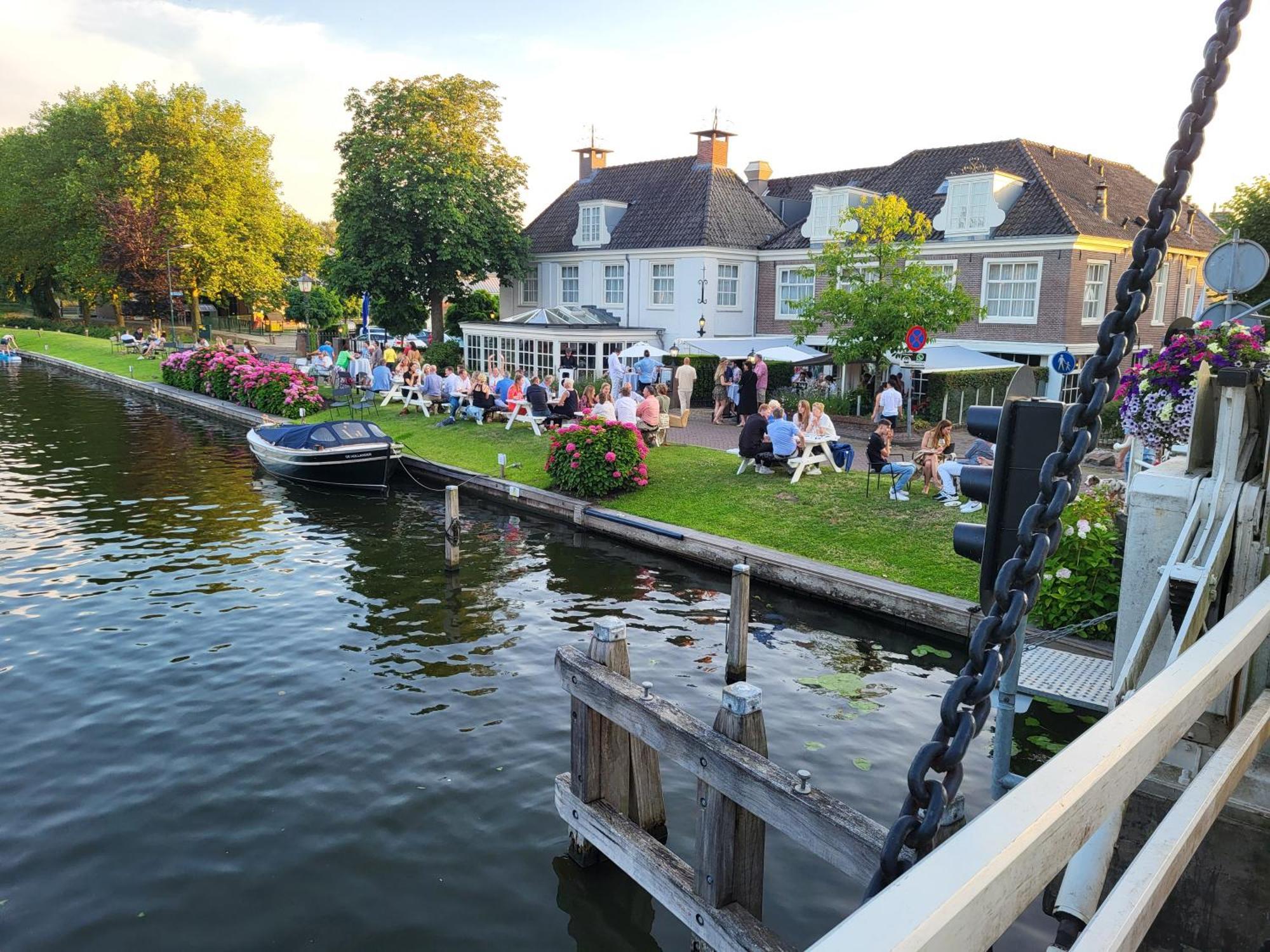 De Nederlanden, Restaurant & Boutique Hotel 弗利兰 外观 照片