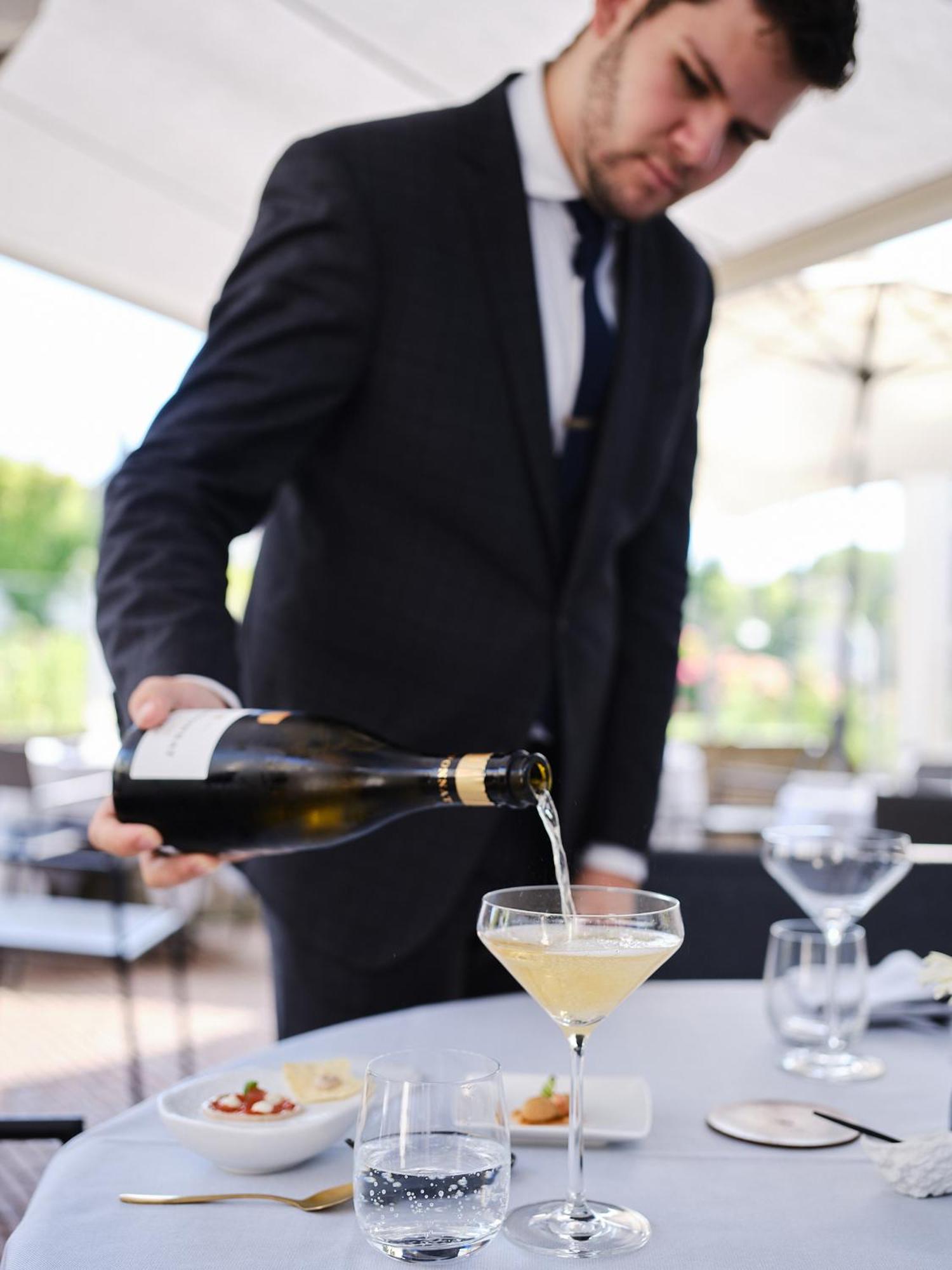De Nederlanden, Restaurant & Boutique Hotel 弗利兰 外观 照片